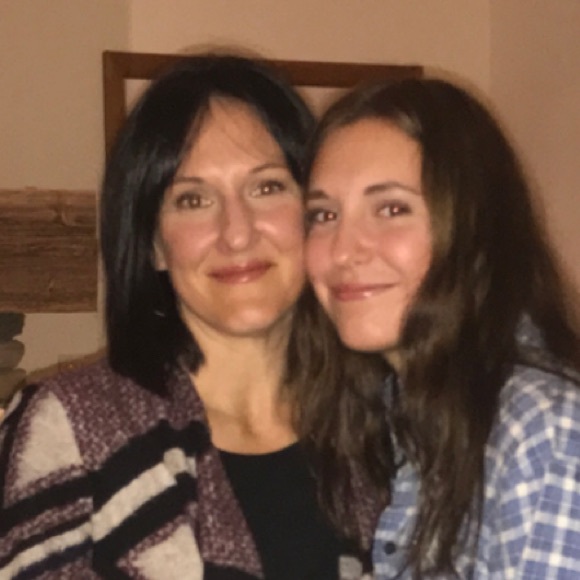 Meet your Posher, Mary - Picture 2 of 2